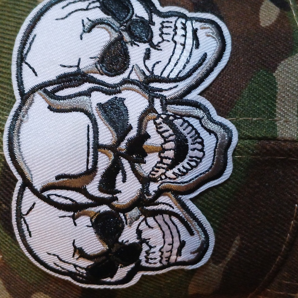 Skull Hat - Picture 5 of 5